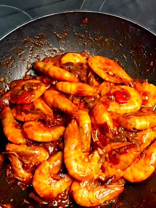 Spicy saucy shrimp