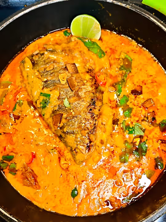 Balinese-inspired coconut curry fish