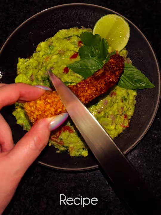 Crispy pork belly & guacamole