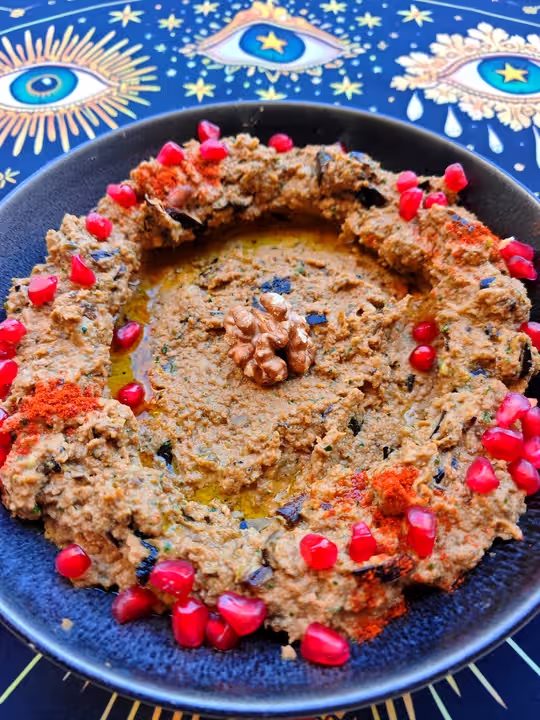 Eggplant, walnut & tahini dip